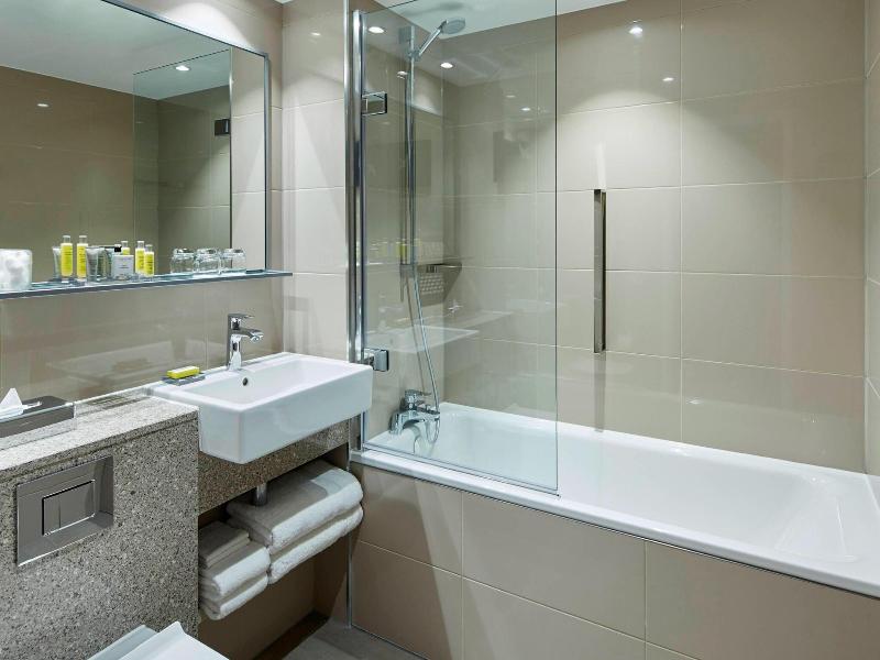 Marriott Hotel Heathrow image