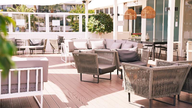 Coral Suites & Spa image