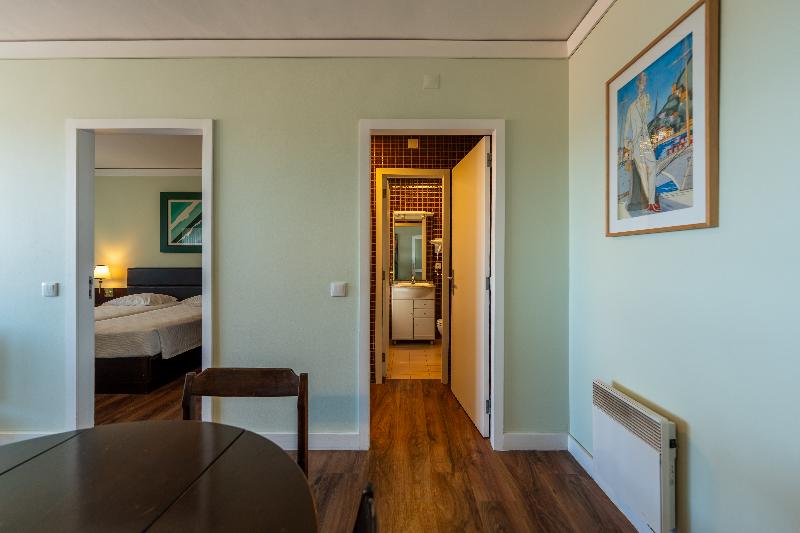 Hotel Apartamento Solverde image