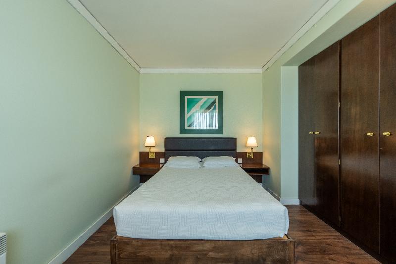 Hotel Apartamento Solverde image