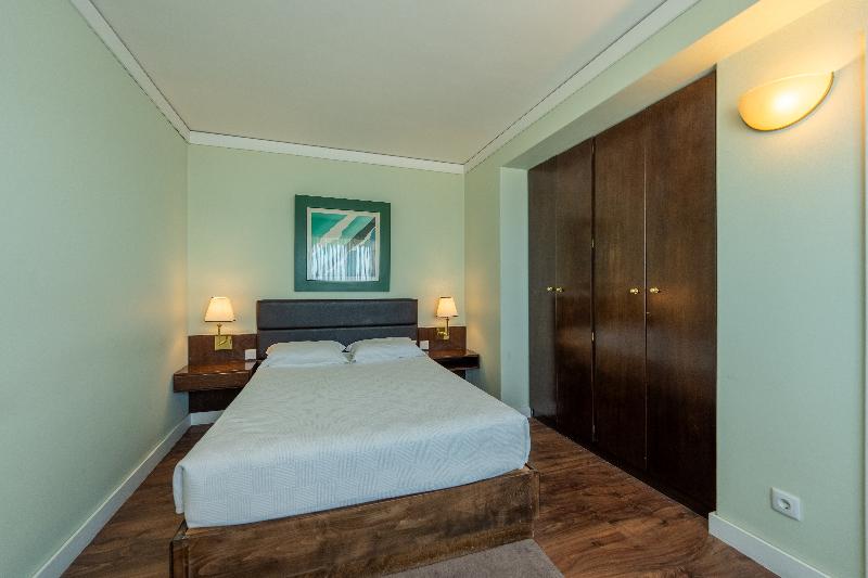 Hotel Apartamento Solverde image