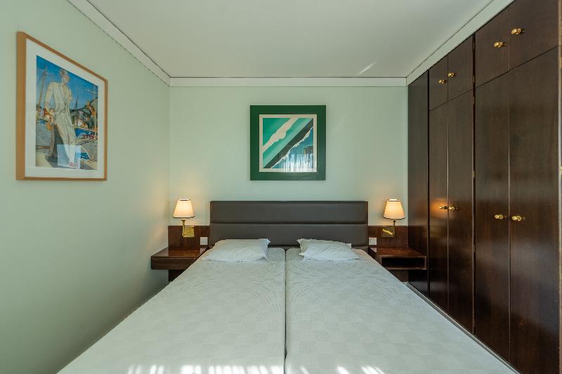 Hotel Apartamento Solverde image