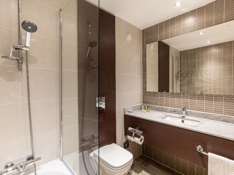 Hilton London Gatwick Airport image