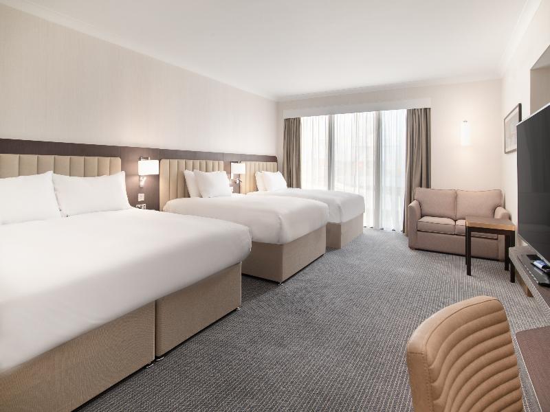 Hilton London Gatwick Airport image