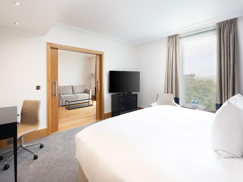 Hilton London Gatwick Airport image