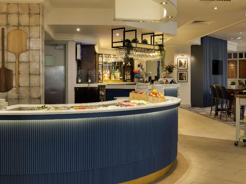 DoubleTree by Hilton Manchester Airport image