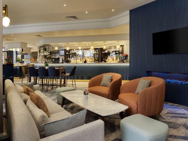 DoubleTree by Hilton Manchester Airport image