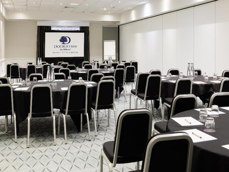 DoubleTree by Hilton Manchester Airport image