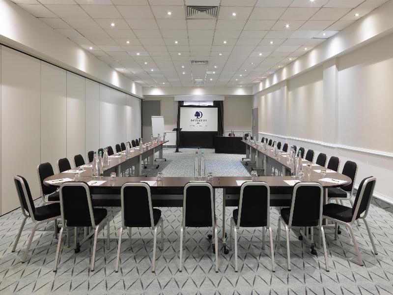 DoubleTree by Hilton Manchester Airport image