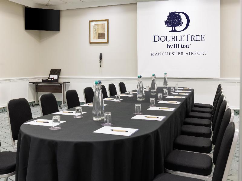DoubleTree by Hilton Manchester Airport image