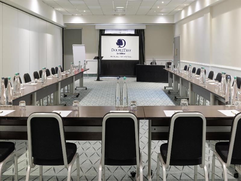 DoubleTree by Hilton Manchester Airport image