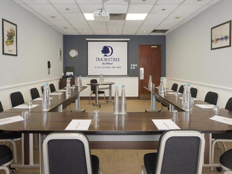 DoubleTree by Hilton Manchester Airport image