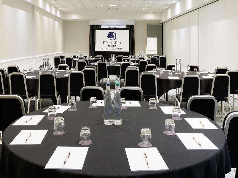 DoubleTree by Hilton Manchester Airport image