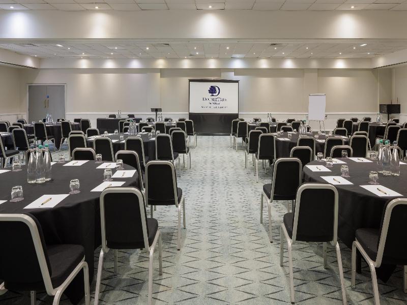 DoubleTree by Hilton Manchester Airport image