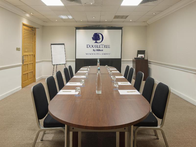 DoubleTree by Hilton Manchester Airport image