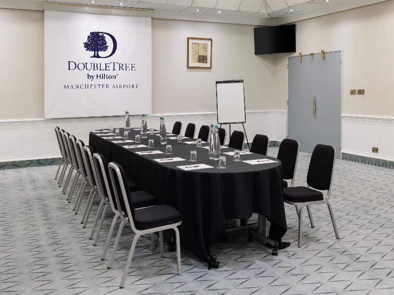 DoubleTree by Hilton Manchester Airport image