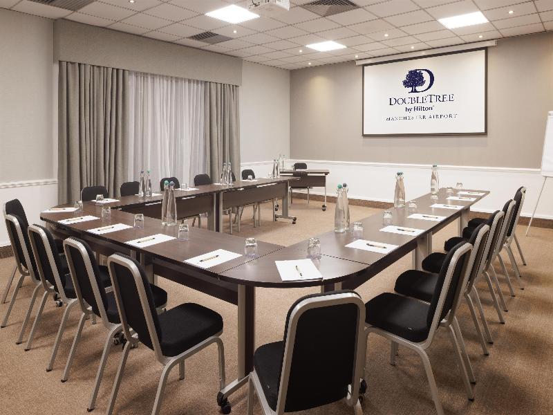 DoubleTree by Hilton Manchester Airport image