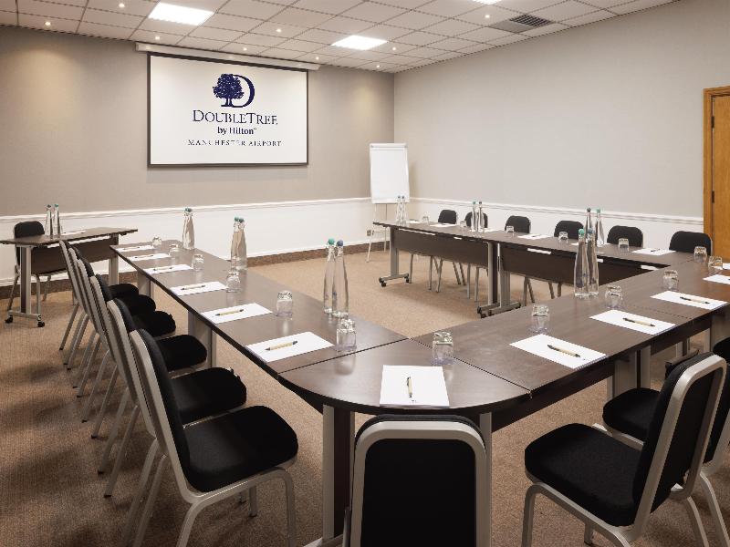 DoubleTree by Hilton Manchester Airport image