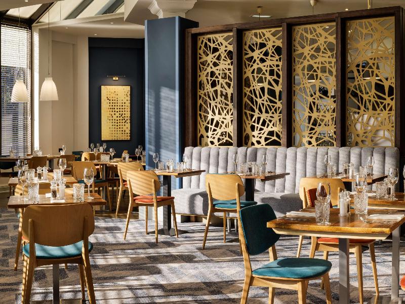 DoubleTree by Hilton Manchester Airport image