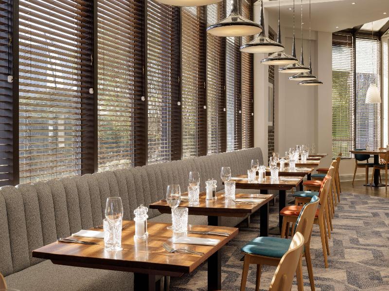 DoubleTree by Hilton Manchester Airport image