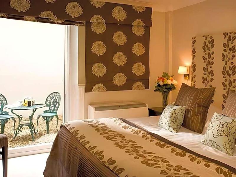Beaufort House Knightbridge image