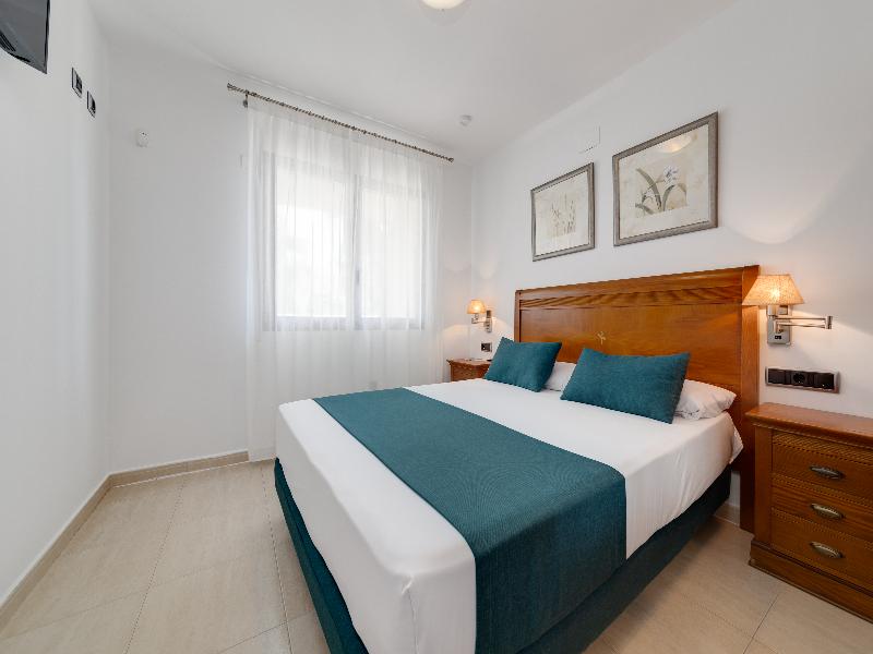 Daniya Denia Spa and Business image