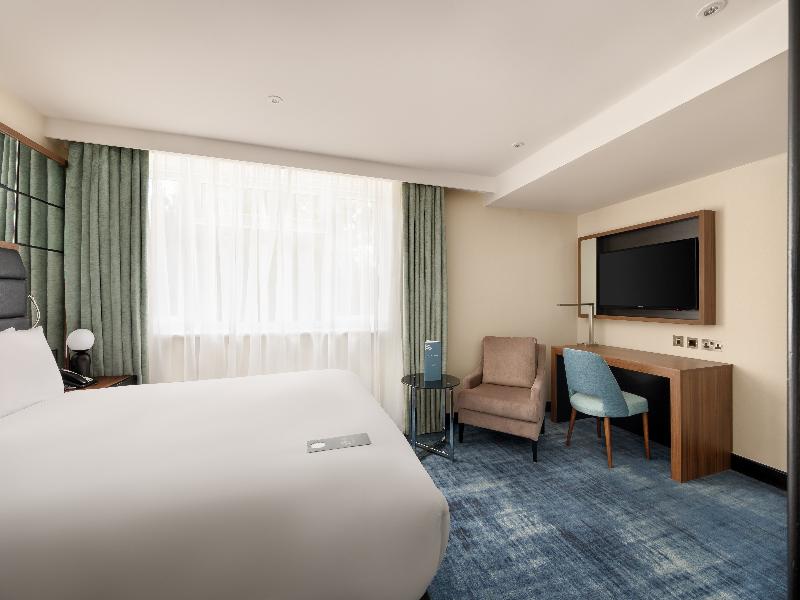 Crowne Plaza Gerrards Cross image