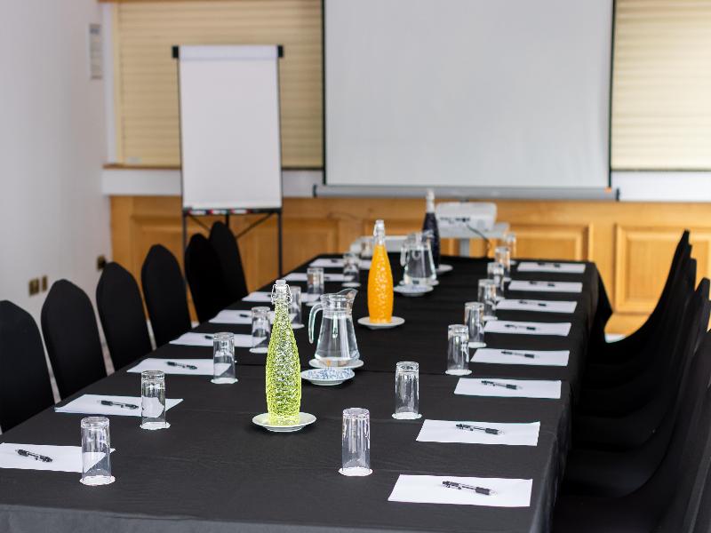 Best Western Plus Bentley Hotel & Spa image
