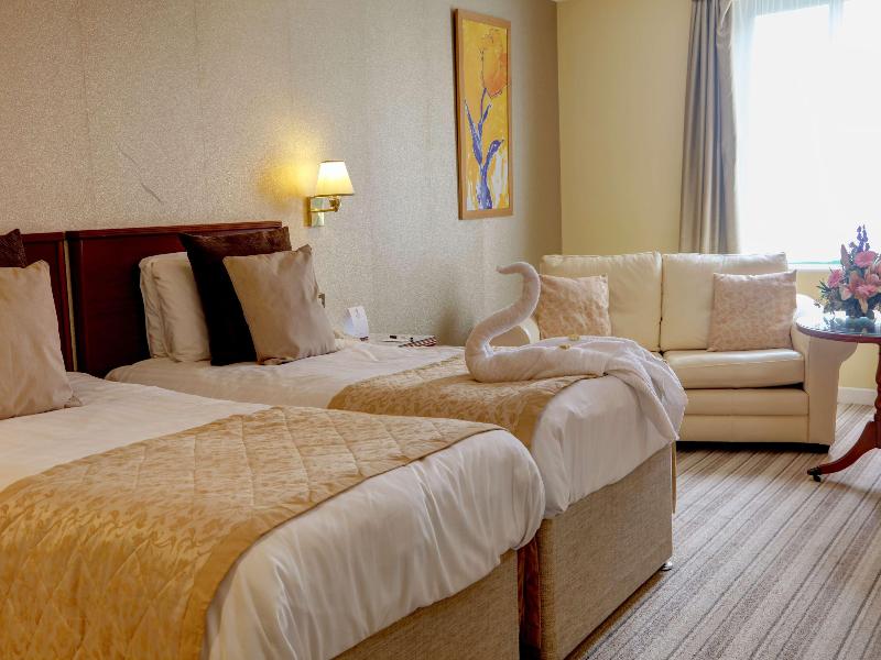 Best Western Plus Bentley Hotel & Spa image