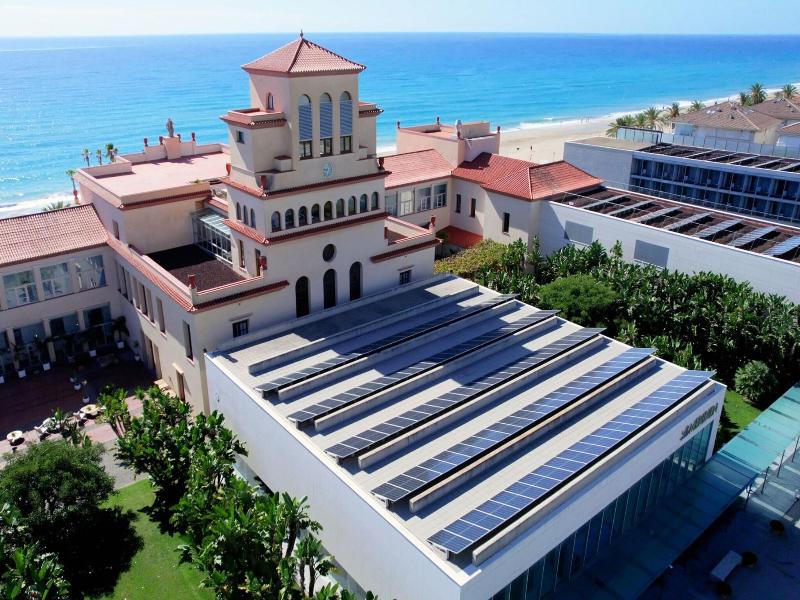 Le Meridien Ra Beach Hotel & Spa image
