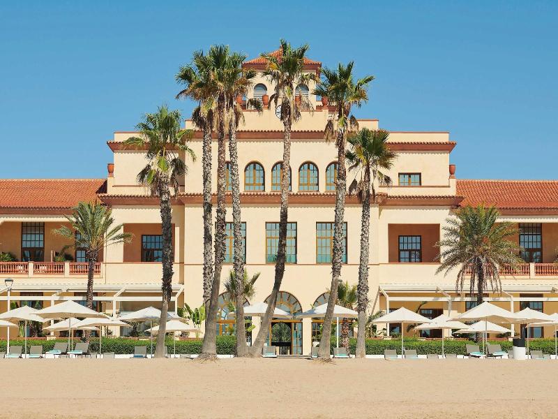 Le Meridien Ra Beach Hotel & Spa image