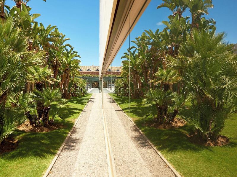 Le Meridien Ra Beach Hotel & Spa image