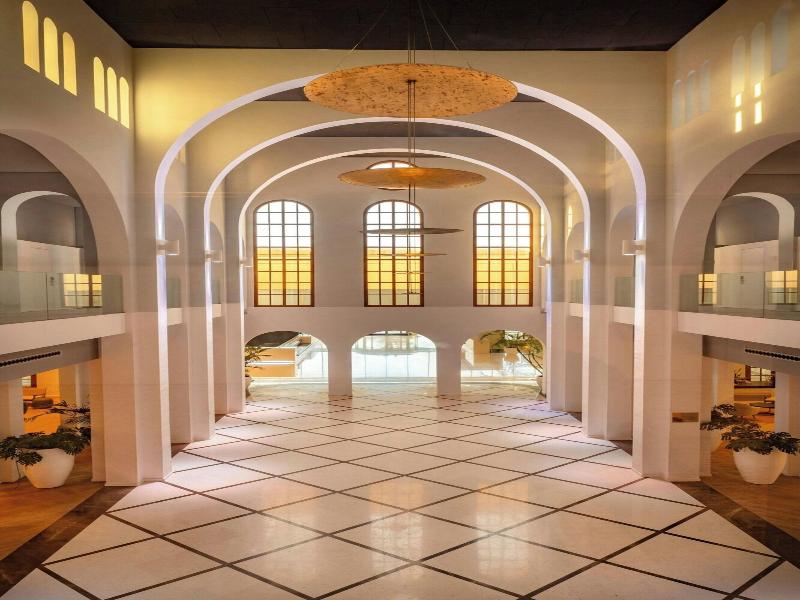 Le Meridien Ra Beach Hotel & Spa image