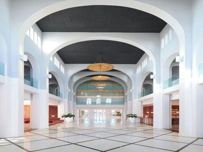 Le Meridien Ra Beach Hotel & Spa image