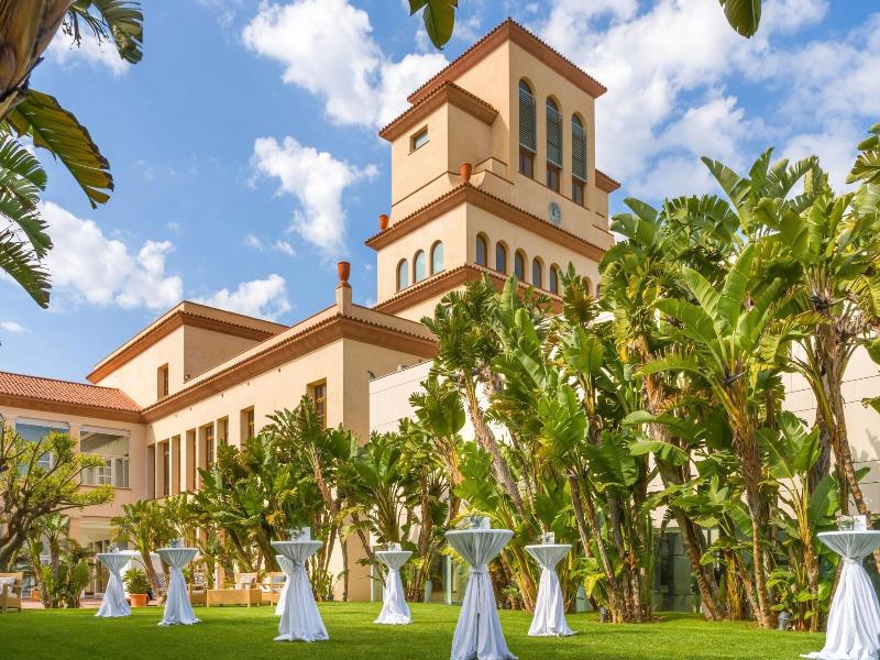 Le Meridien Ra Beach Hotel & Spa image