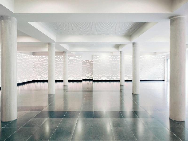 Le Meridien Ra Beach Hotel & Spa image