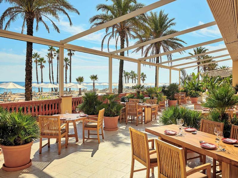 Le Meridien Ra Beach Hotel & Spa image