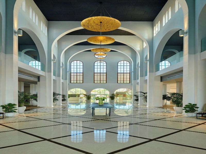 Le Meridien Ra Beach Hotel & Spa image