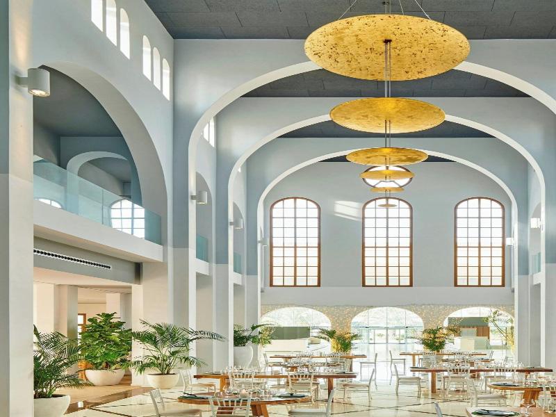Le Meridien Ra Beach Hotel & Spa image