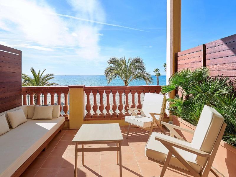 Le Meridien Ra Beach Hotel & Spa image