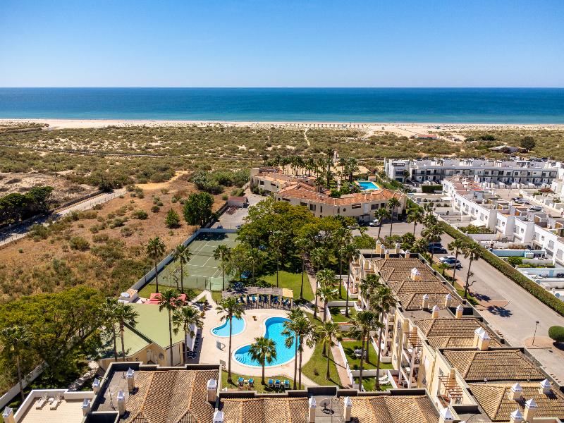 Praia da Lota Resort  image
