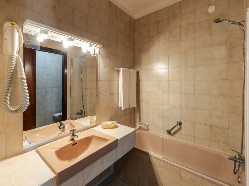 Praia da Lota Resort  image
