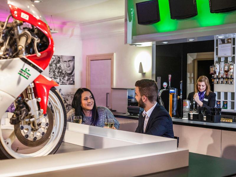 Mercure Dartford Brands Hatch Hotel & Spa image