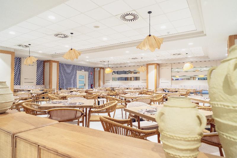 Holiday World Village Affiliated by Meliá image