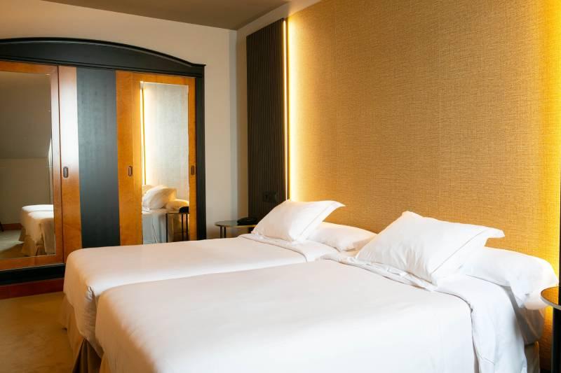 Hotel Sercotel Ciudad de Oviedo image