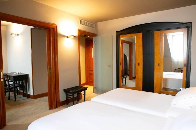 Hotel Sercotel Ciudad de Oviedo image