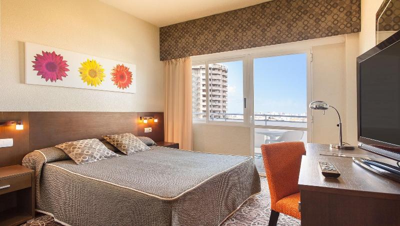 Bed room