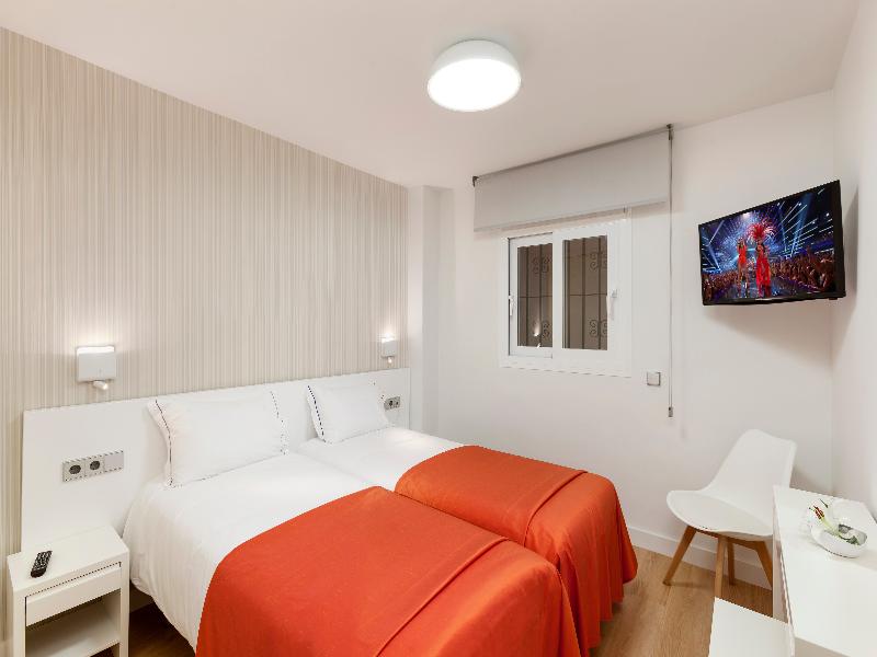 Crown Resorts Club Marbella image