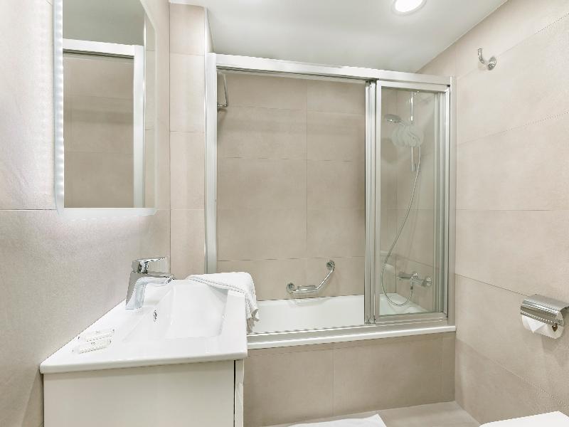 Crown Resorts Club Marbella image