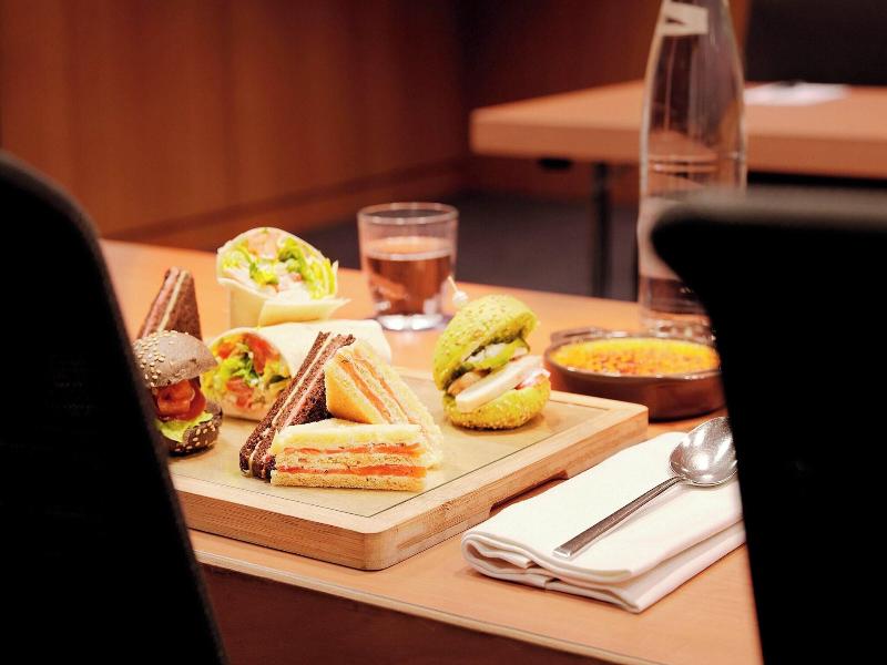 Sheraton Paris Charles de Gaulle Airport Hotel image